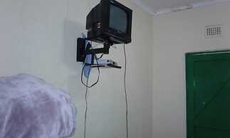 Kazungula Guest House