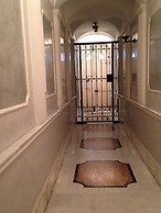 Private Luxury Suite