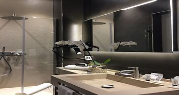 Private Luxury Suite