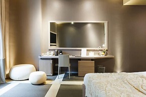 Private Luxury Suite