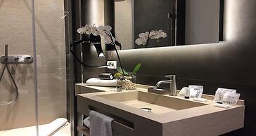 Private Luxury Suite