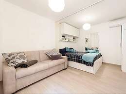 Private Luxury Suite