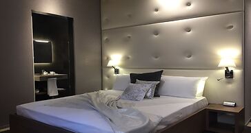 Private Luxury Suite