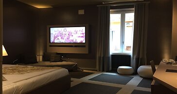 Private Luxury Suite