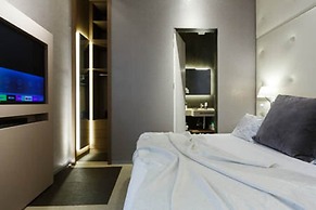 Private Luxury Suite