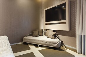 Private Luxury Suite