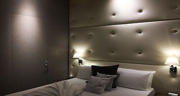 Private Luxury Suite