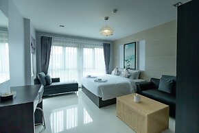 The Lucky Beach Ao Nang