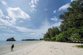 The Lucky Beach Ao Nang