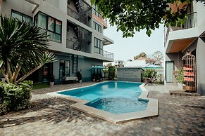 The Lucky Beach Ao Nang