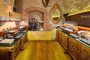 Hotel U Prince Prague by BHG