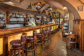 Hotel U Prince Prague by BHG