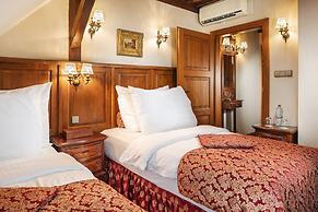 Hotel U Prince Prague by BHG