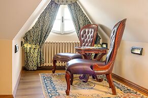 Hotel U Prince Prague by BHG