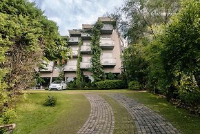 Skyloft Kandy by Aaradhaya