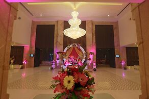 Ramada by Wyndham Lucknow Hotel and Convention Center