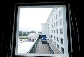 Ramada by Wyndham Lucknow Hotel and Convention Center