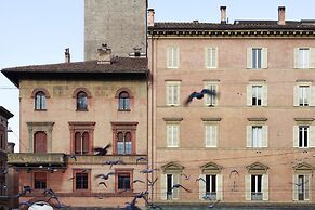 Casa Isolani Piazza Maggiore 1.0