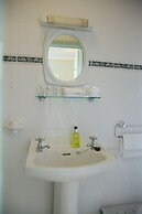 Bonnicott House Hotel