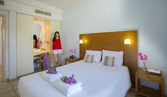 Louis Althea Beach Hotel