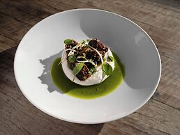 KA BRU Beach Boutique Hotel