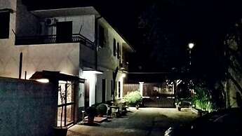 Bed & Breakfast Fontanarossa Airport