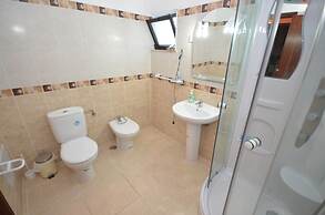 Apartamentos Cravinho