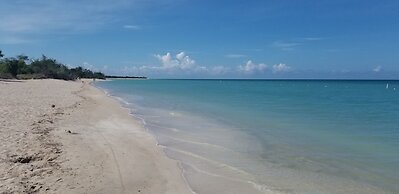 Luichy's Seaside Hotel