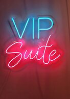 Luichy's Seaside Hotel