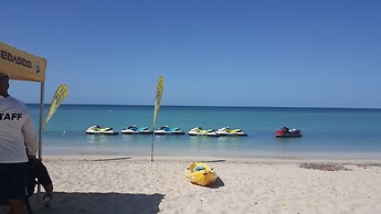 Luichy's Seaside Hotel