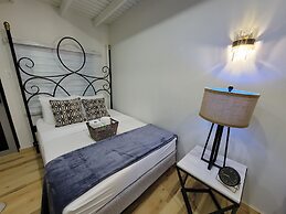 Luichy's Seaside Hotel