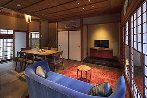 Hikoso-machi Kin no Ma