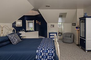 Reynolds Mansion B&B