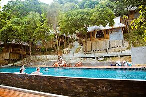 Phi Phi Phu Chalet Resort