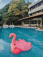 Bintan Pearl Beach Resort