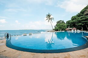 Bintan Pearl Beach Resort