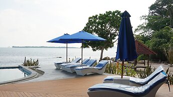 Bintan Pearl Beach Resort