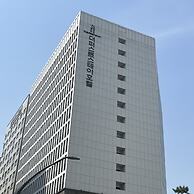 The First Stay Hotel