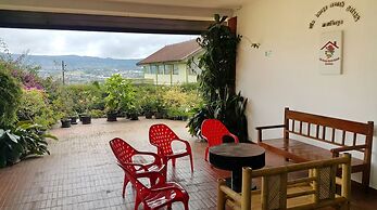 Vila Bunga Merah Gelatik