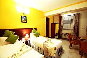 Crest Safari Lodge