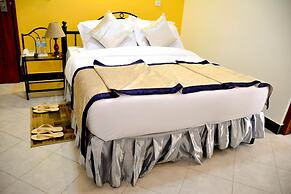 Crest Safari Lodge
