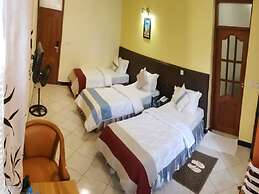 Crest Safari Lodge