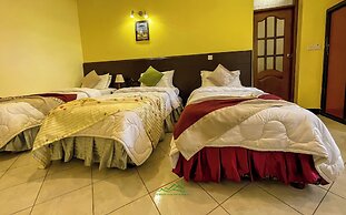 Crest Safari Lodge