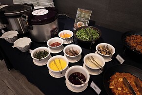 Hotel Whistlelark Jeju