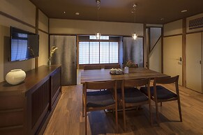 Hikoso-machi Gin no Ma