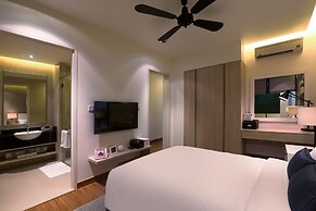 Laguna Park Townhouses