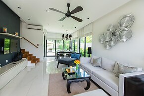 Laguna Park Townhouses