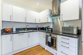 Celador Apartments - Sussex House Serviced Apartments