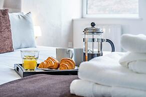 Celador Apartments - Sussex House Serviced Apartments