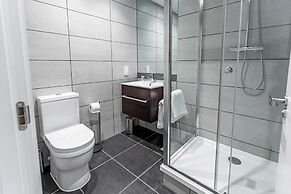 Celador Apartments - Sussex House Serviced Apartments